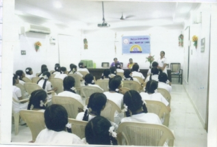 2 001